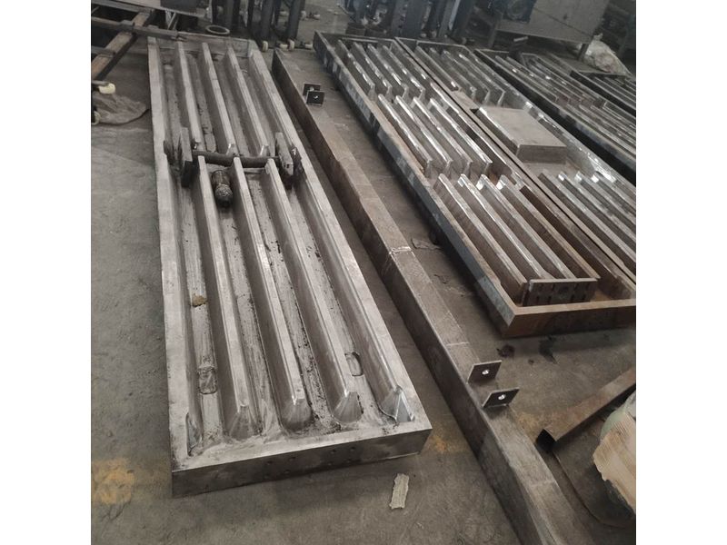 漏糞板模具